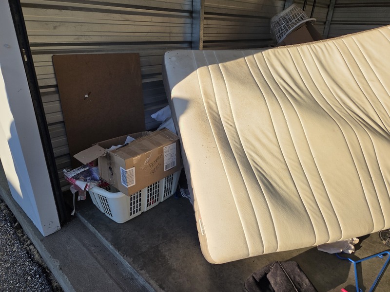 3311 - StorageMart 132 Ave NW & Fort Road  auction IB-3593 50