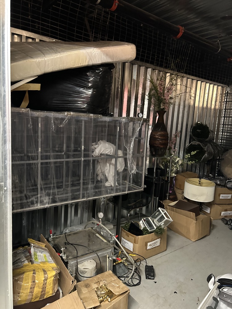 3028 - StorageMart Keele St. Maple  auction IB-1241