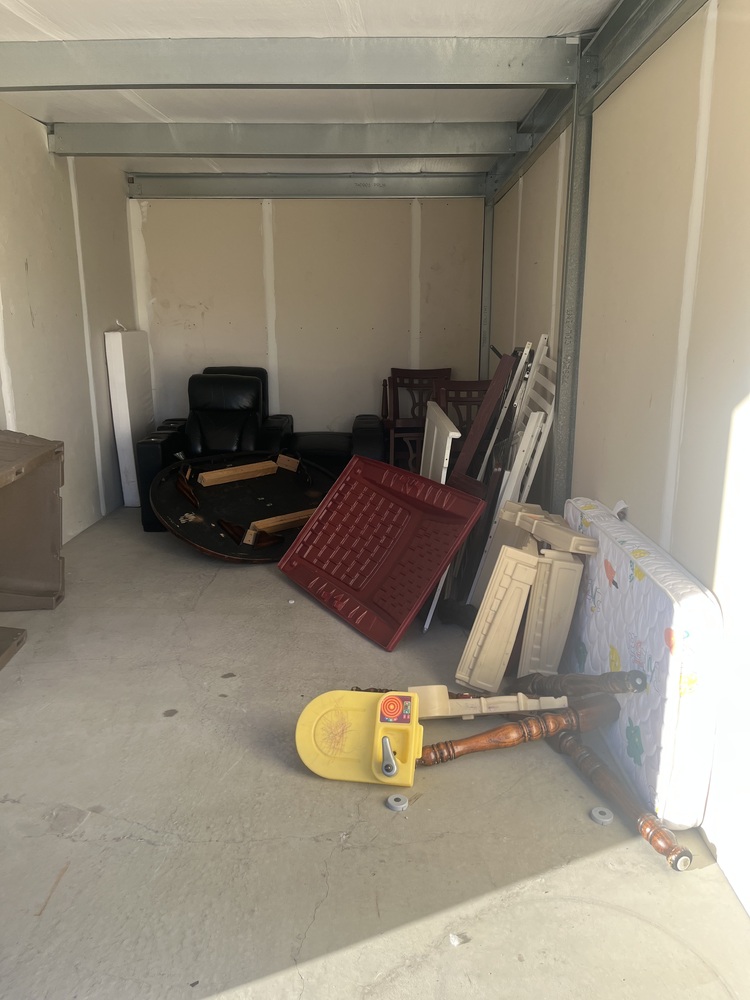 2550 - StorageMart 15th St  auction IB-6719 60