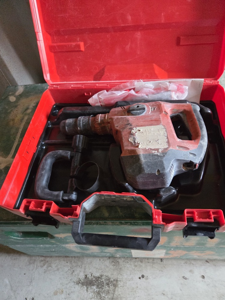 Canstore Rentals Ltd Richmond BC  auction IB-7046 10