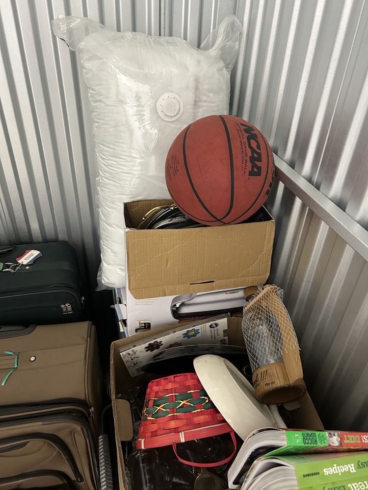 Storguard - Burnaby  auction IB-2386 10