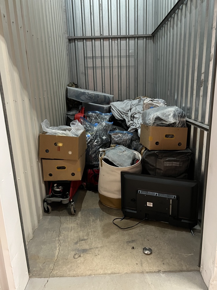 3004 - StorageMart St Thomas  auction IB-3472 30