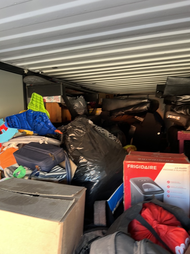 3004 - StorageMart St Thomas  auction IB-7258 10