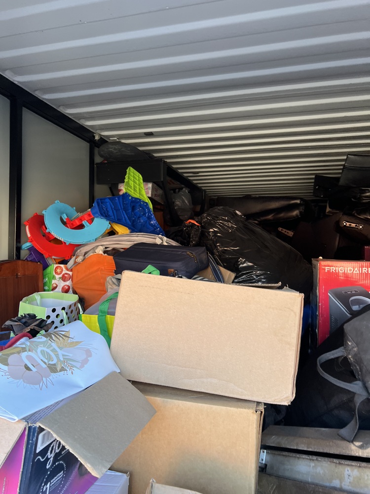 3004 - StorageMart St Thomas  auction IB-7258 50