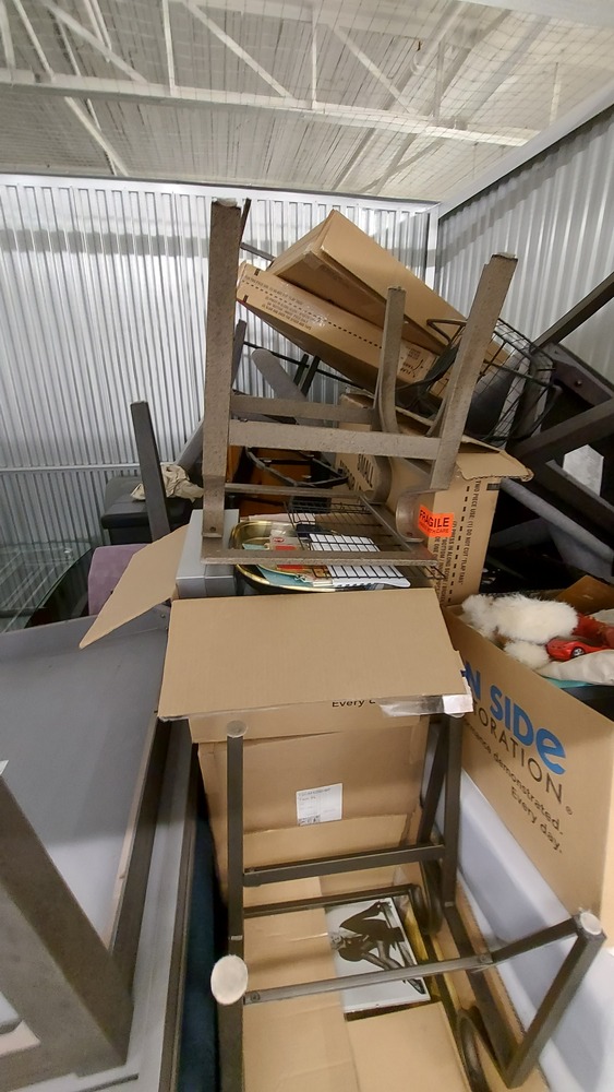 L136 - Sentinel Storage - 11444 -119 St. Central Edmonton -   auction IB-3186 10