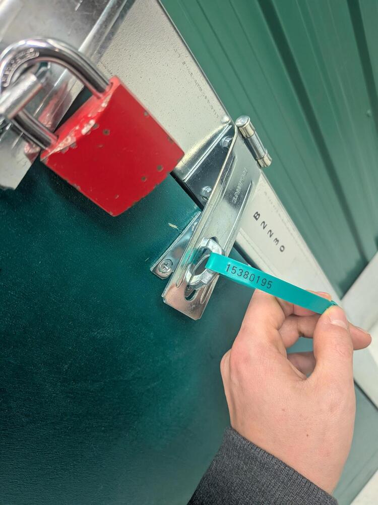 Montreal Mini-Storage - Beaumont  auction IB-4887