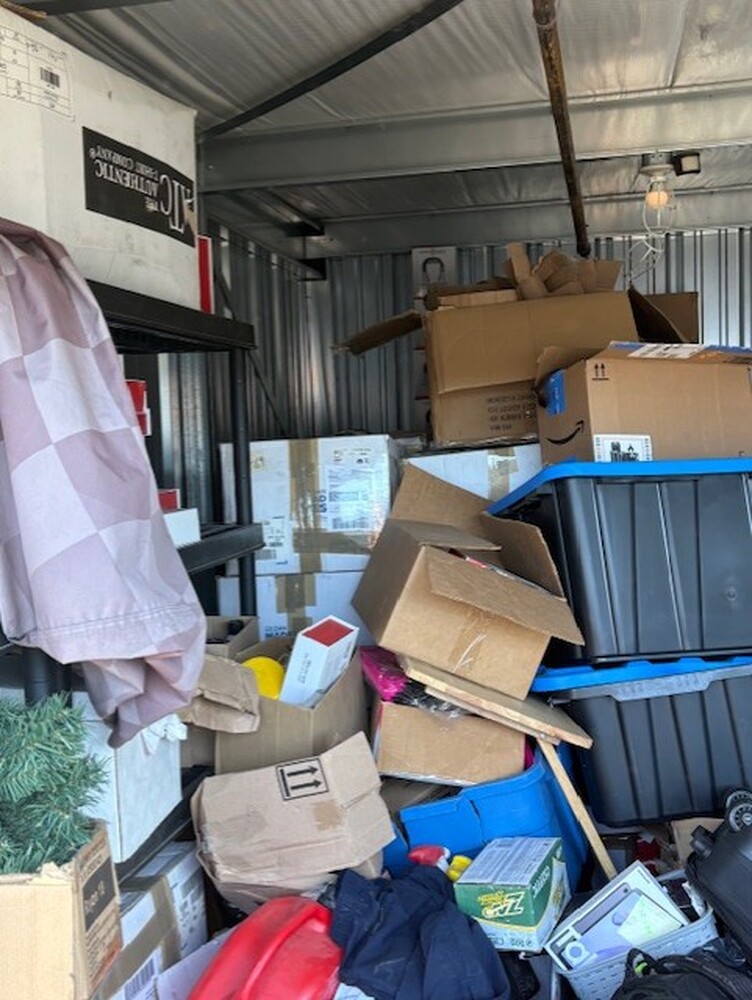 3305 - StorageMart Barlow Trail  auction IB-8464 40