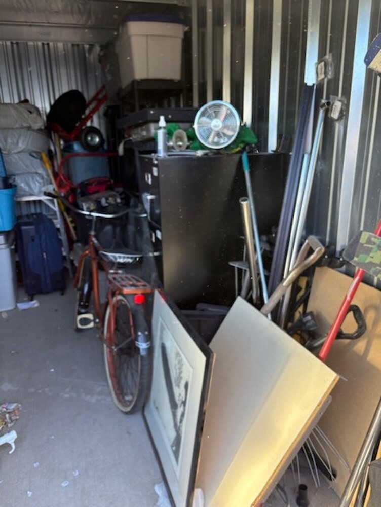 3305 - StorageMart Barlow Trail  auction IB-8084 50