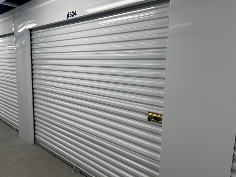 Prime Storage - Toronto (ON01)  auction IB-3256 100