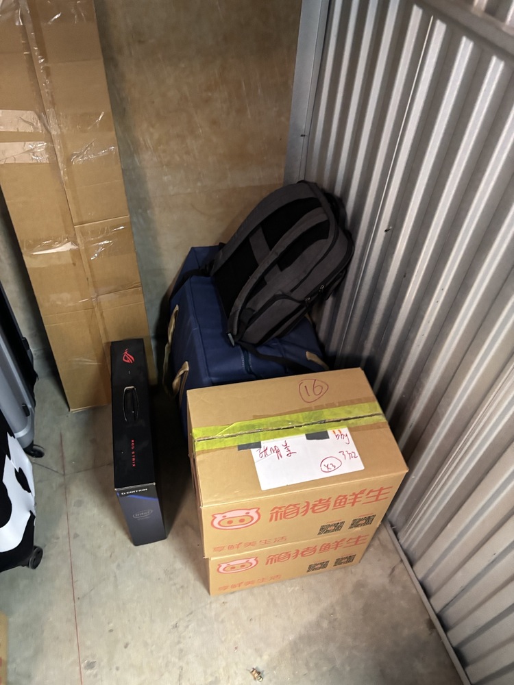 3401 - StorageMart SE Marine Dr & Knight St  auction IB-8595 30