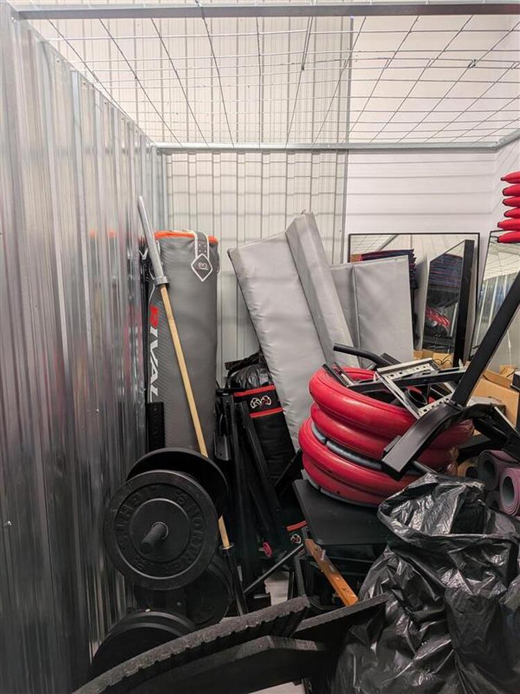 Montreal Mini-Storage - Beaumont  auction IB-3021 80