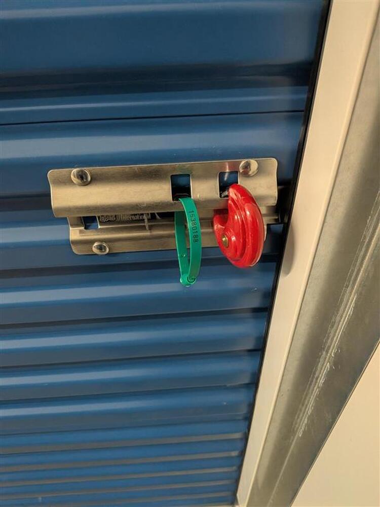 Montreal Mini-Storage - Beaumont  auction IB-3021 80