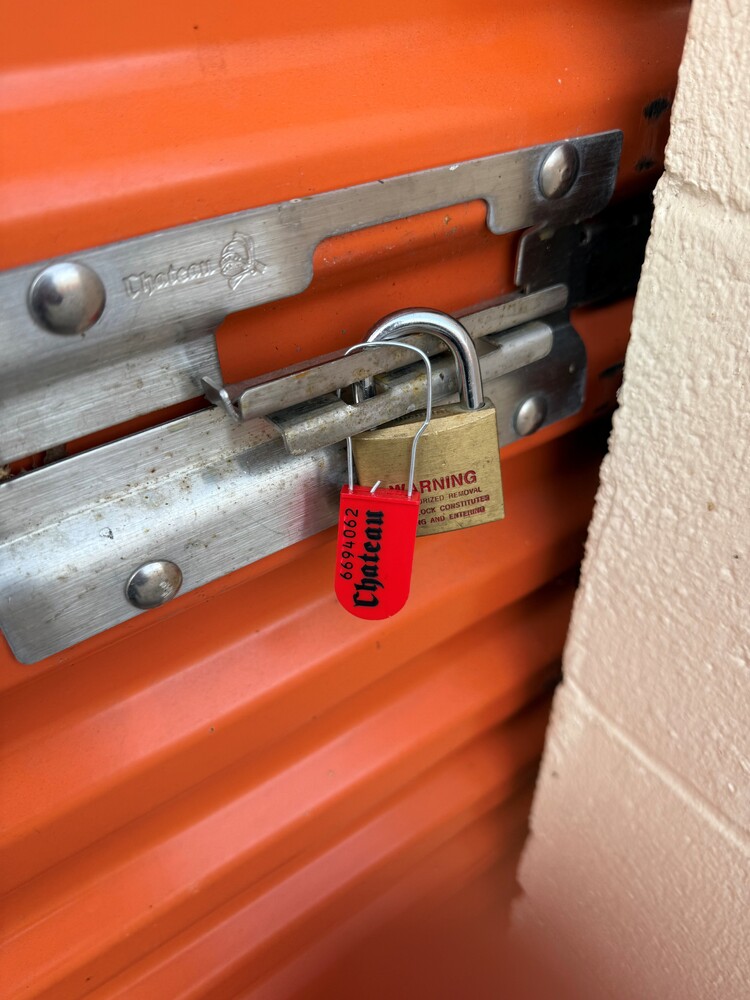 Public Storage P0013 -Hobson Ave   auction IB-1167 30