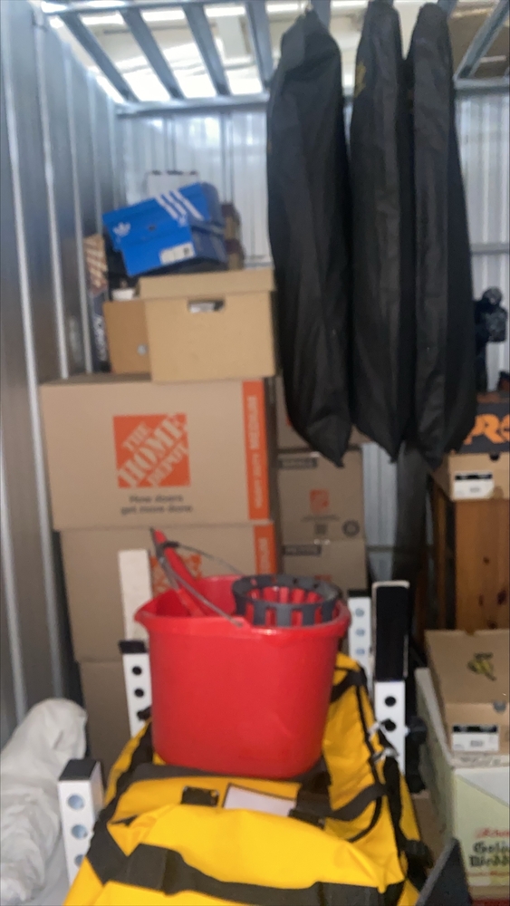 Montreal Mini-Storage - Canal  auction IB-5353