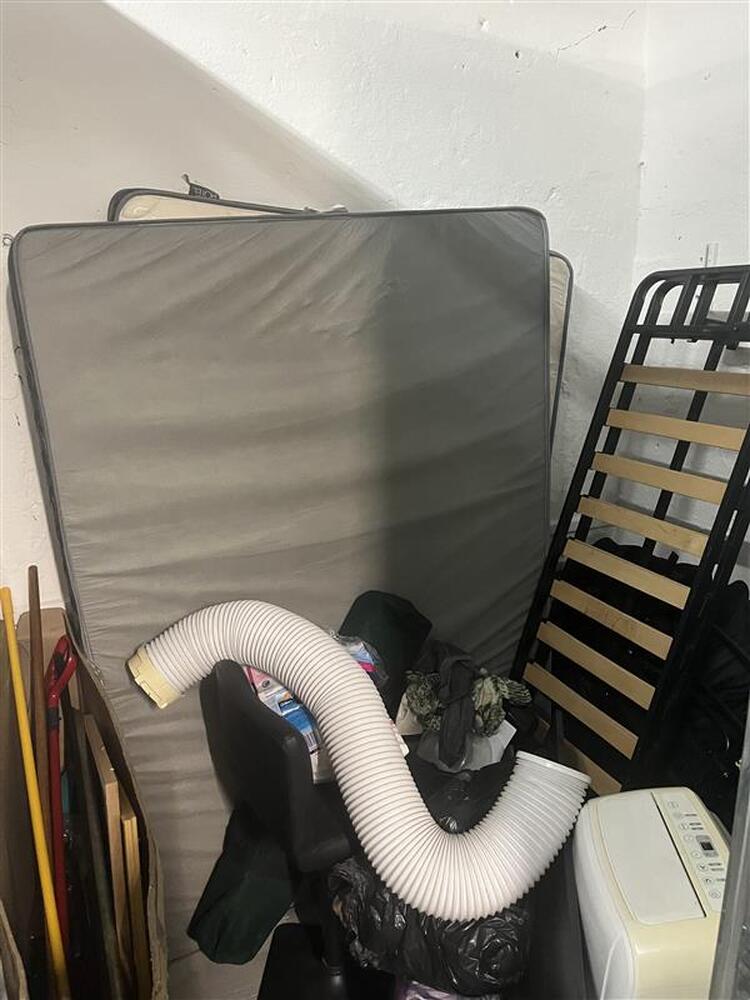 Montreal Mini-Storage - Beaumont  auction IB-6395 10