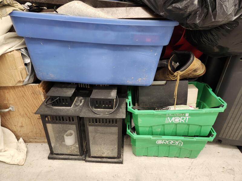 3030 -StorageMart  Kennedy Rd Scarborough  auction IB-1194