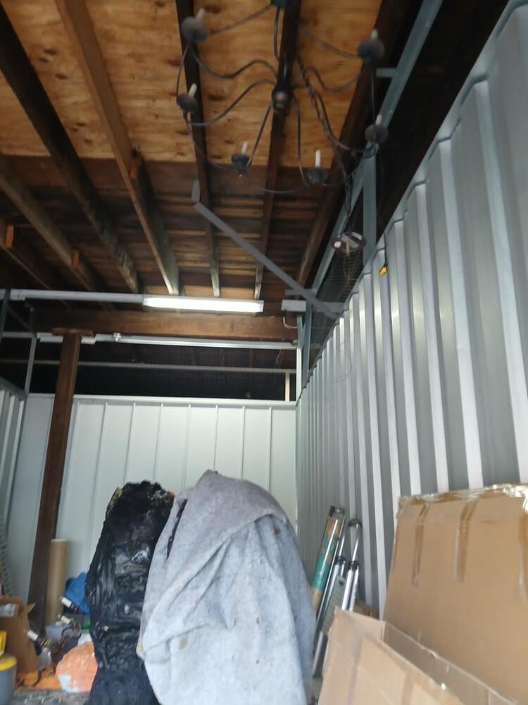 Advantage Self Storage - Salem MA  auction IB-7114 40