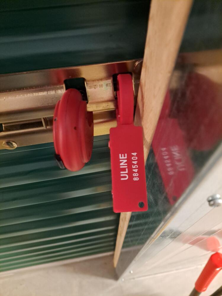 Montreal Mini-Storage - Sainte-Adele  auction IB-8131