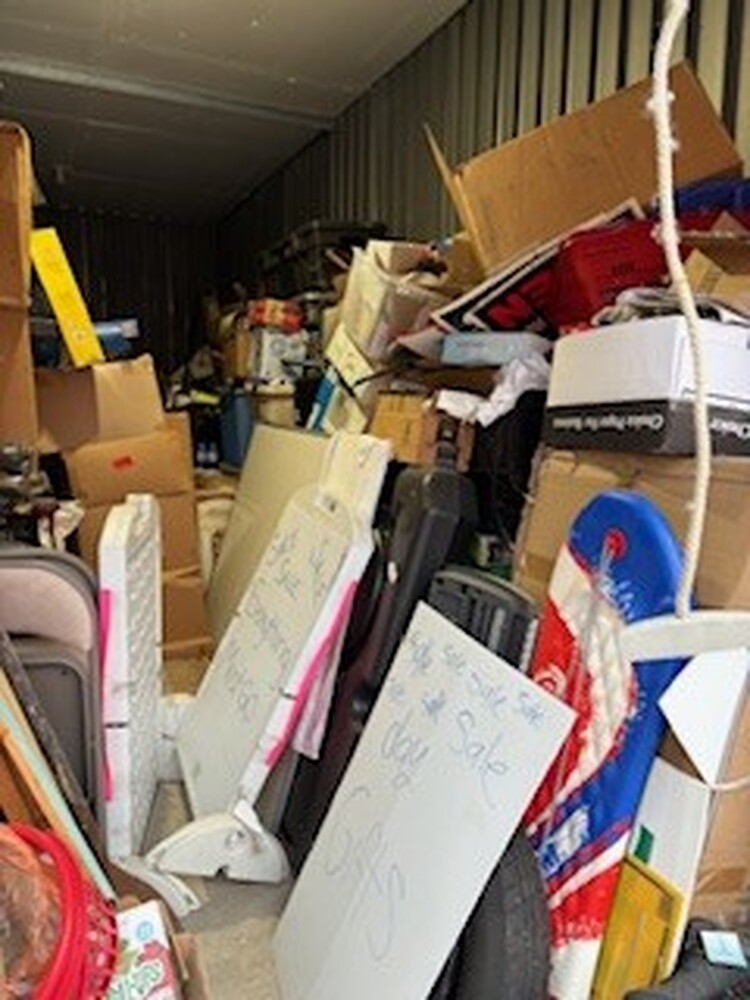 1-800 Stow & Go Self Storage  auction IB-6762 40