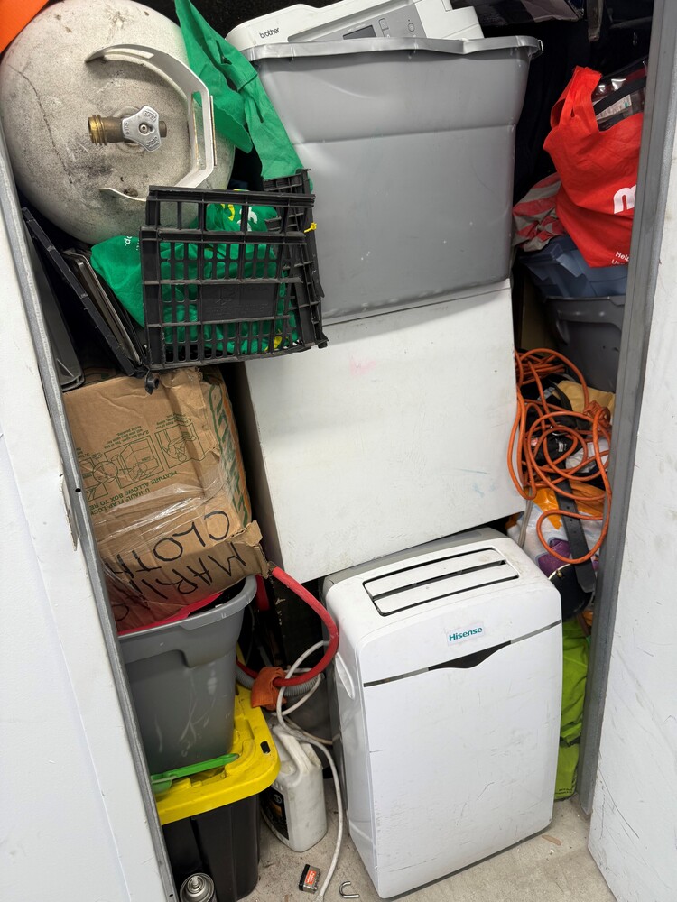 Public Storage P0013 -Hobson Ave   auction IB-4678 20