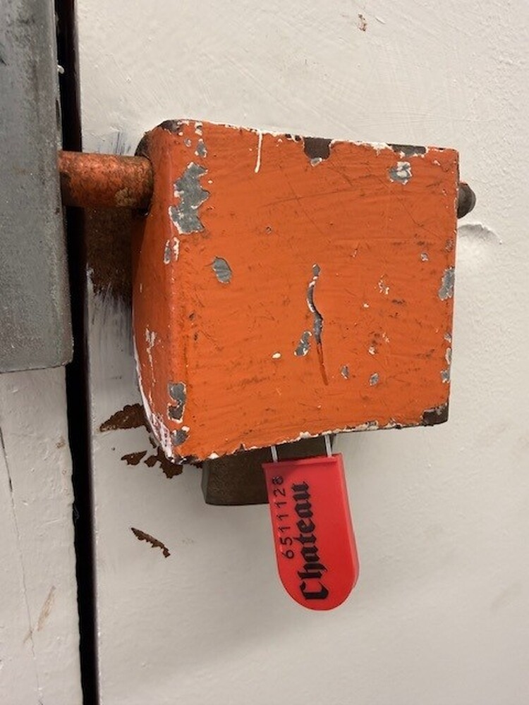 Public Storage P0004 -Sheridan Way   auction IB-4500 10