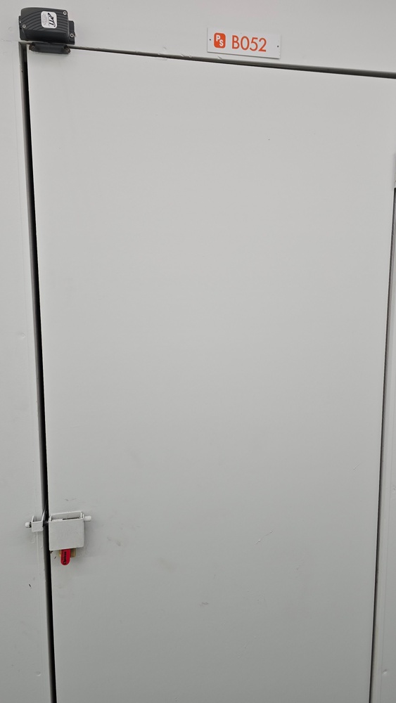 Public Storage P0011 -Queensway E  auction IB-2504