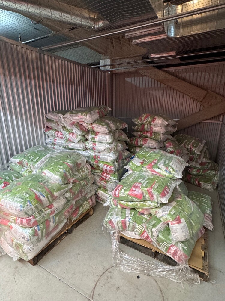 Public Storage P0049 -N Service Rd W  auction IB-9762 30