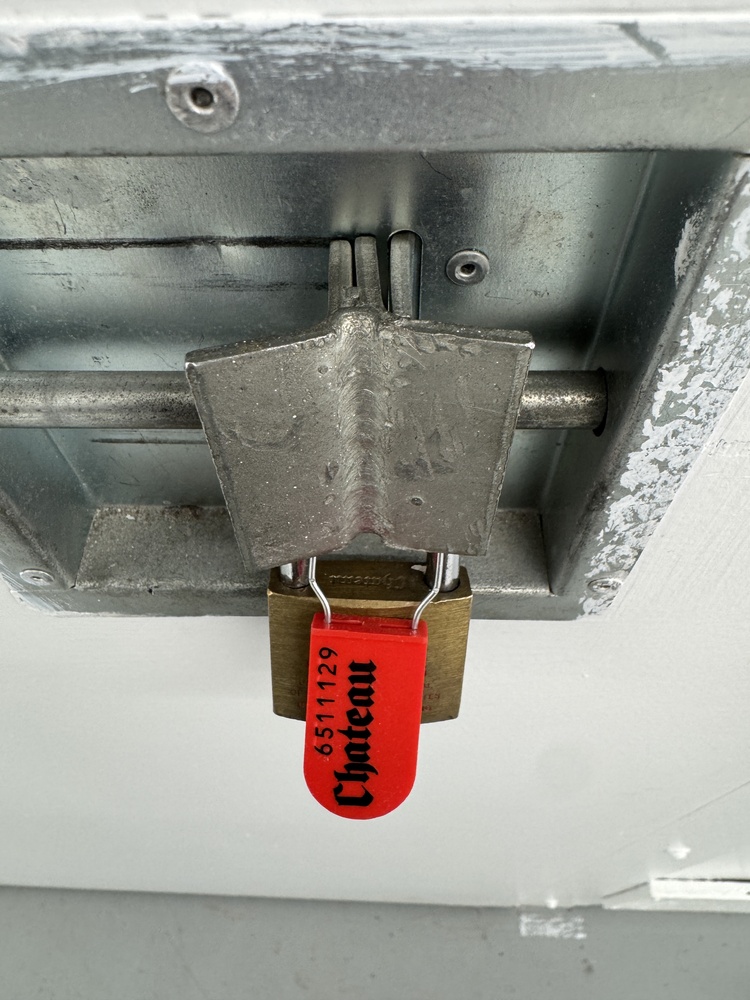 Public Storage P0016 -Timberlea Blvd  auction IB-4926