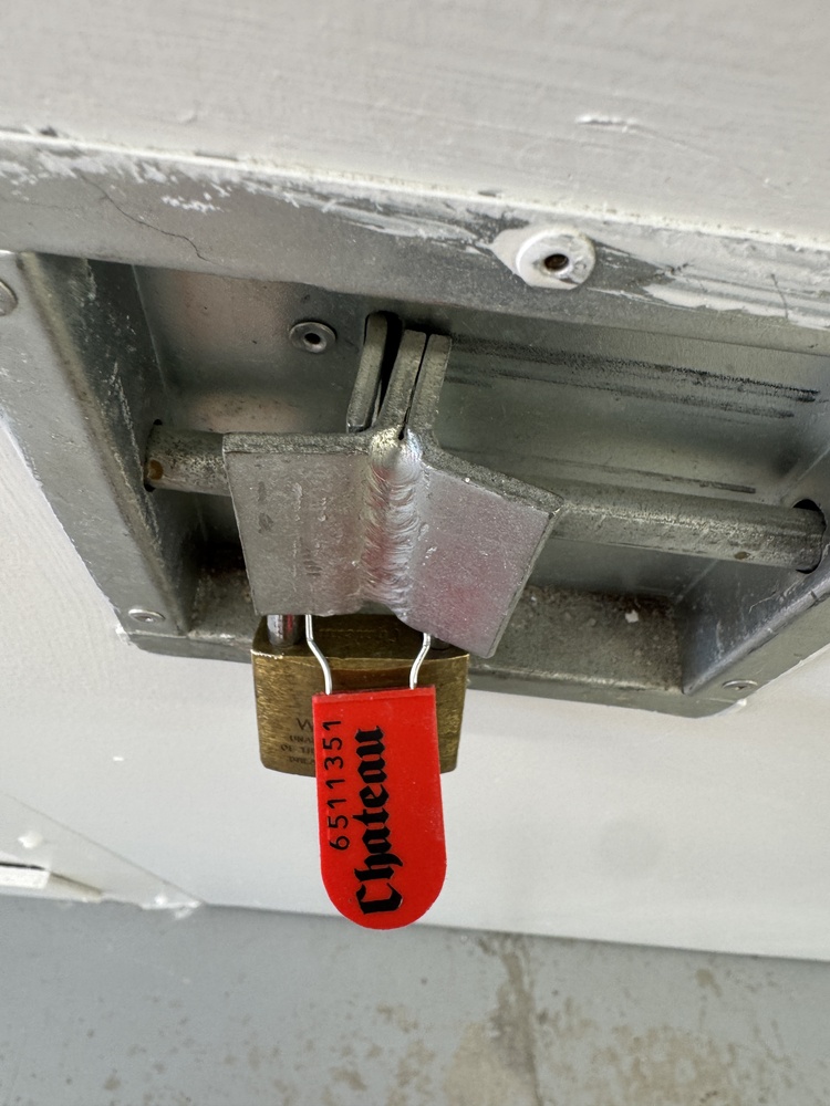 Public Storage P0016 -Timberlea Blvd  auction IB-8052