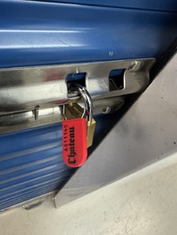 
Warning: Undefined array key 3 in /var/app/current/includes/bottomAuctionsClosingSoon.php on line 235
