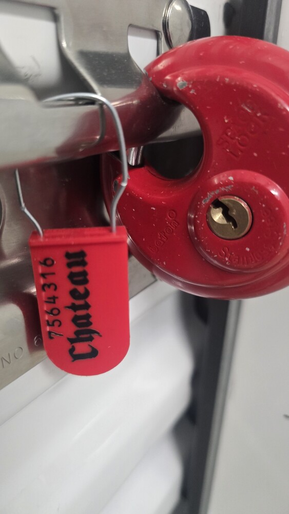 1-800-Self-Storage.com on Maple Rd, Troy  auction IB-4558