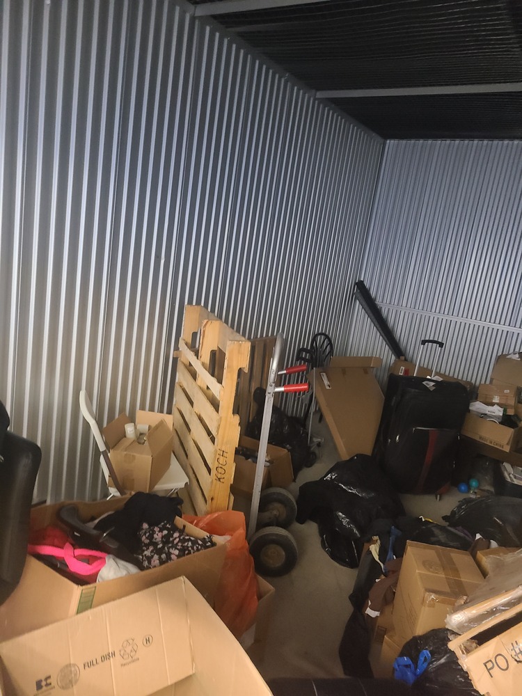 3013 - StorageMart Todd Baylis Blvd Toronto  auction IB-5847 30