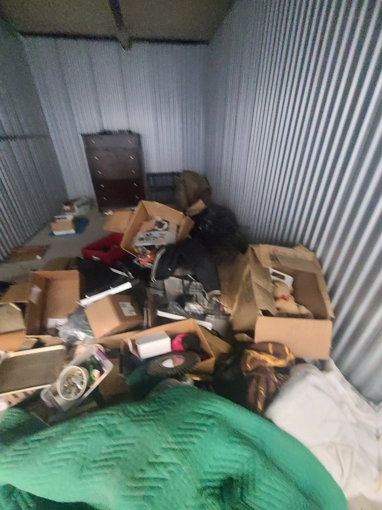 3013 - StorageMart Todd Baylis Blvd Toronto  auction IB-1540 10