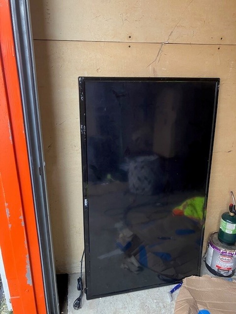 Public Storage P0012 -136th St (King George Hwy)  auction IB-7102