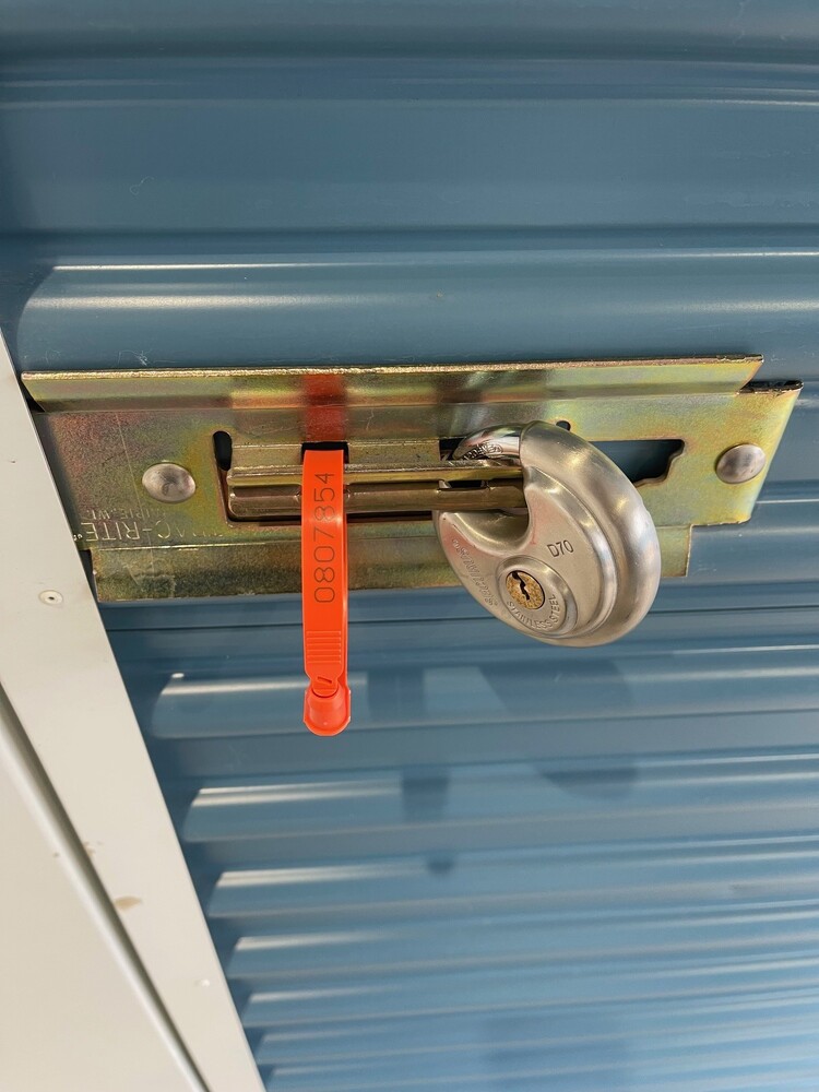 Self Stor - Toronto East  auction IB-4009 20