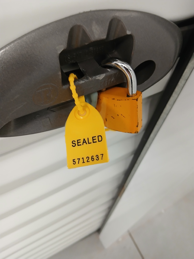 SmartStop Self Storage - Mapleview Drive   auction IB-7238