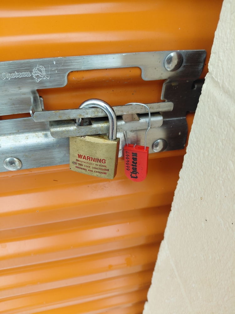 Public Storage P0013 -Hobson Ave   auction IB-5337 50