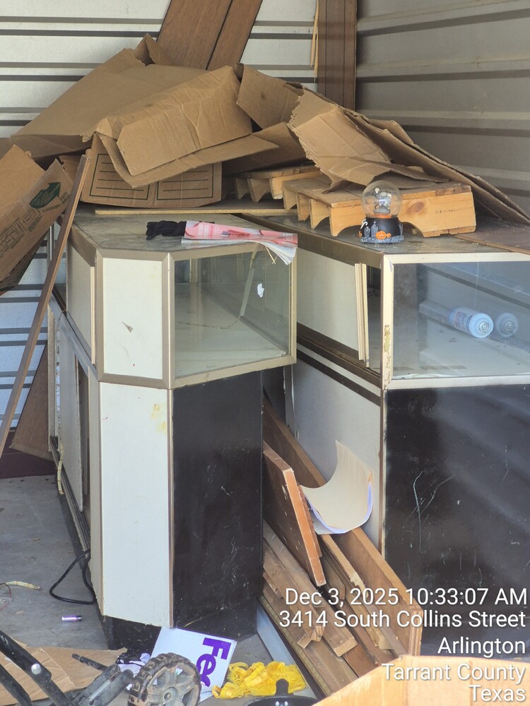 Storage Depot DFW - Arlington  auction IB-8320