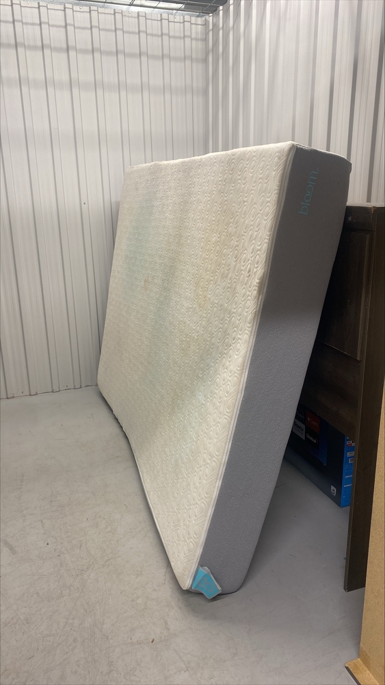 Montreal Mini-Storage - Dollard  auction IB-7654 20