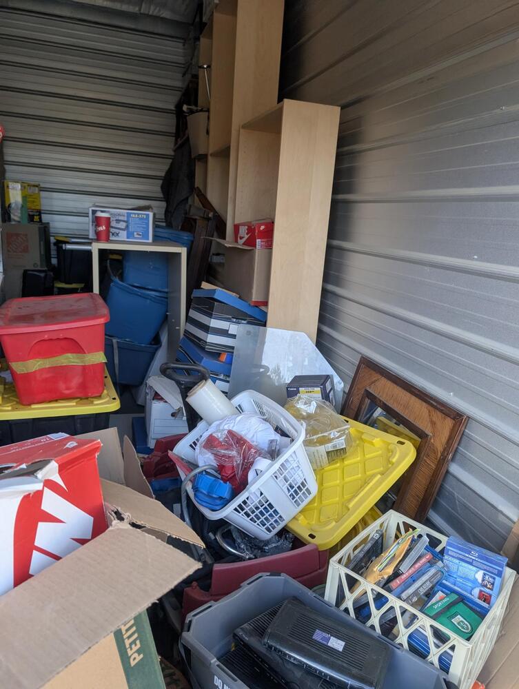 2552 - StorageMart Winterburn RD and 115 Ave  auction IB-1273 30