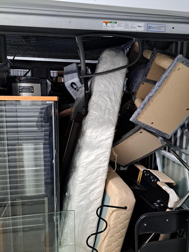 Montreal Mini-Storage - Baron  auction IB-9447 40