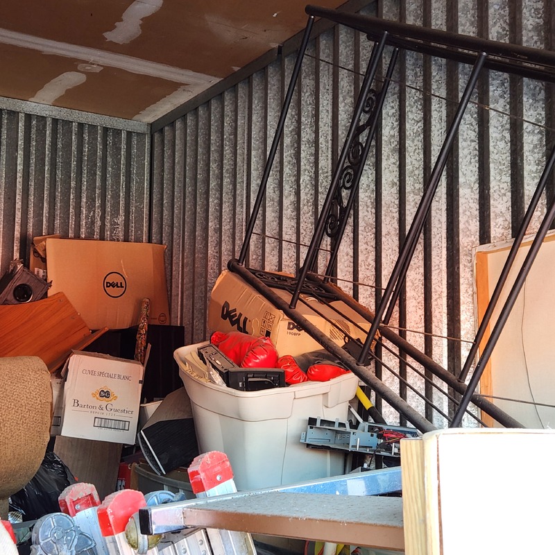 Moving & Storage at Towerline Place  auction IB-9942 40