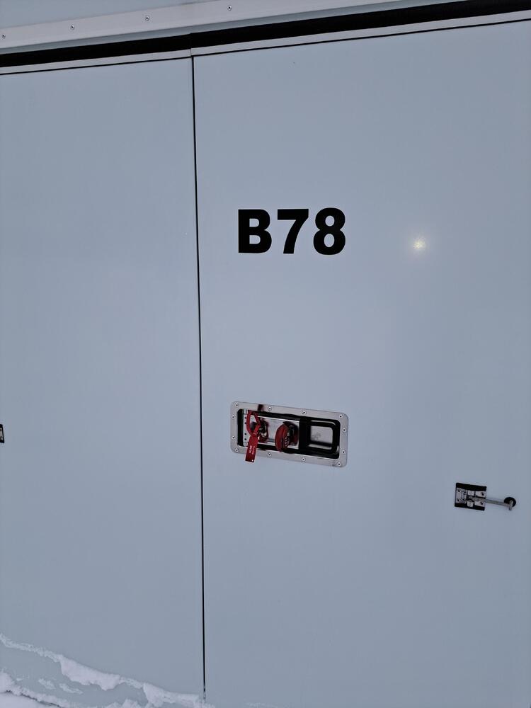 Montreal Mini-Storage - Camrick  auction IB-6355