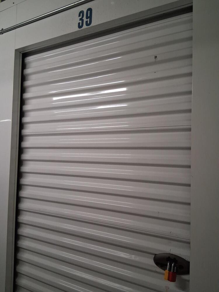 SmartStop Self Storage - 29 McKenzie Cres  auction IB-9944