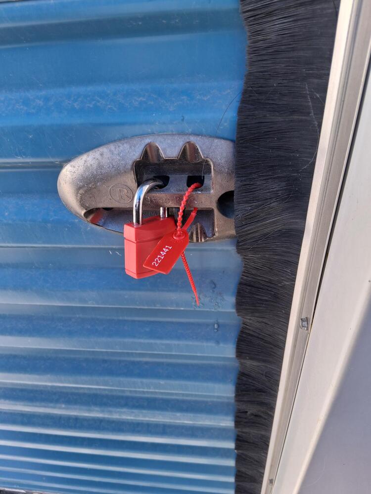 SmartStop Self Storage - 29 McKenzie Cres  auction IB-4129 60