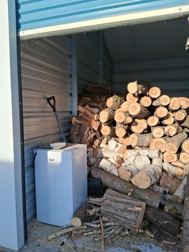 SmartStop Self Storage - 29 McKenzie Cres  auction IB-8221 20