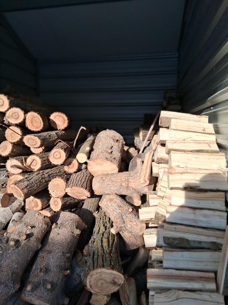 SmartStop Self Storage - 29 McKenzie Cres  auction IB-8221 30