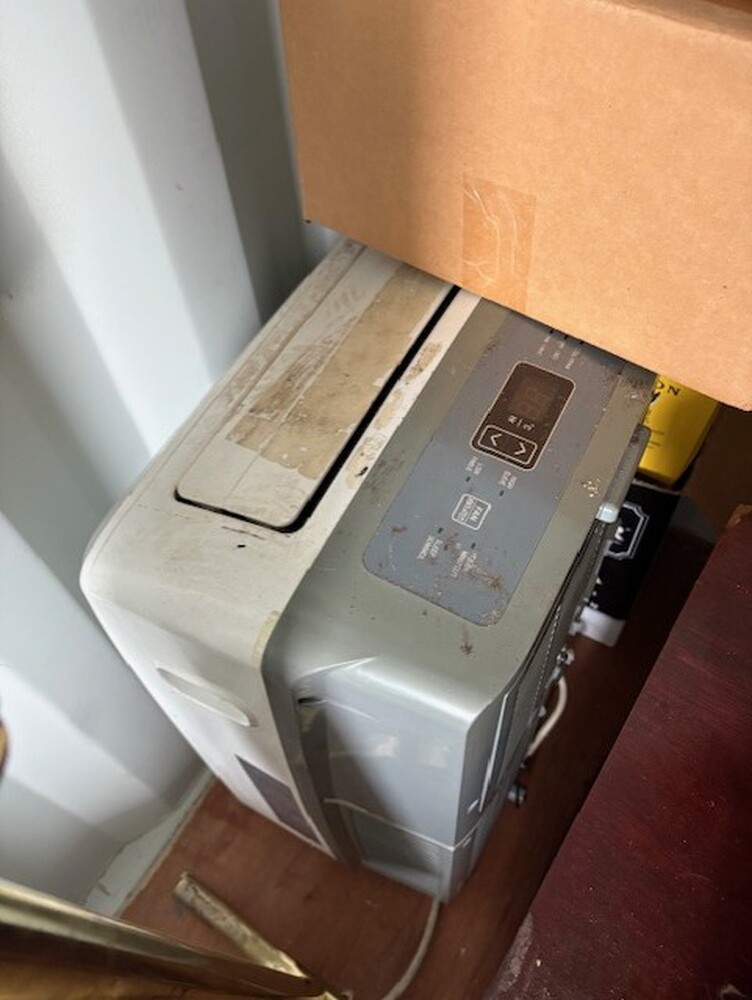 Lock N Go Inc  auction IB-2143 70