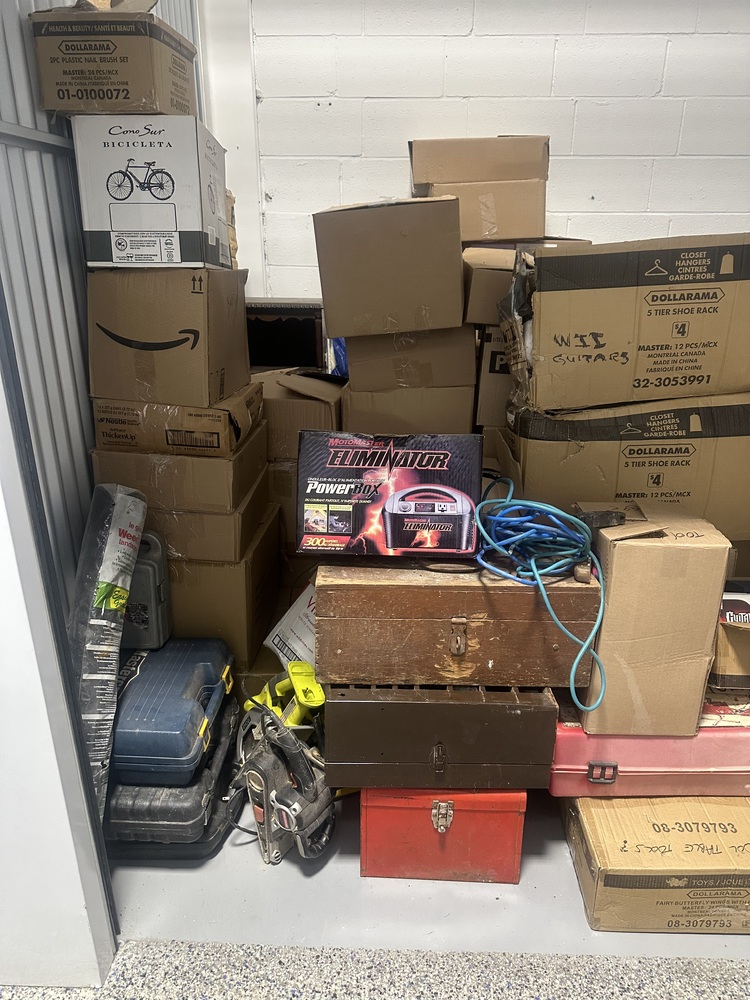 Q SELF STORAGE  auction IB-1000 30