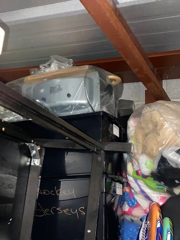 3003 -StorageMart  Adelaide St  auction IB-6903 40